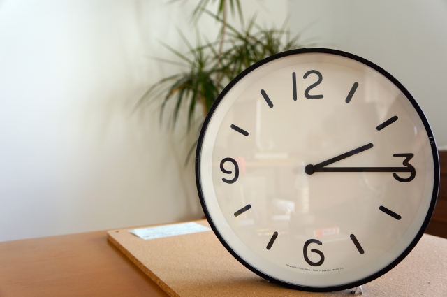 レンタル彼氏は1時間だけの利用は可能なのか？について解説した記事のアイキャッチ